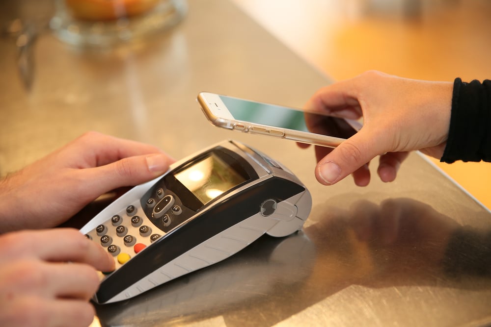 Payment transaction with smartphone